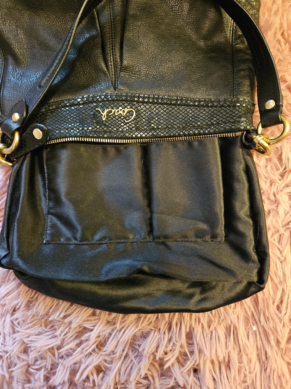 COACH✨️ Ashley Hippie Crossbody Bag - Picture 6 of 8